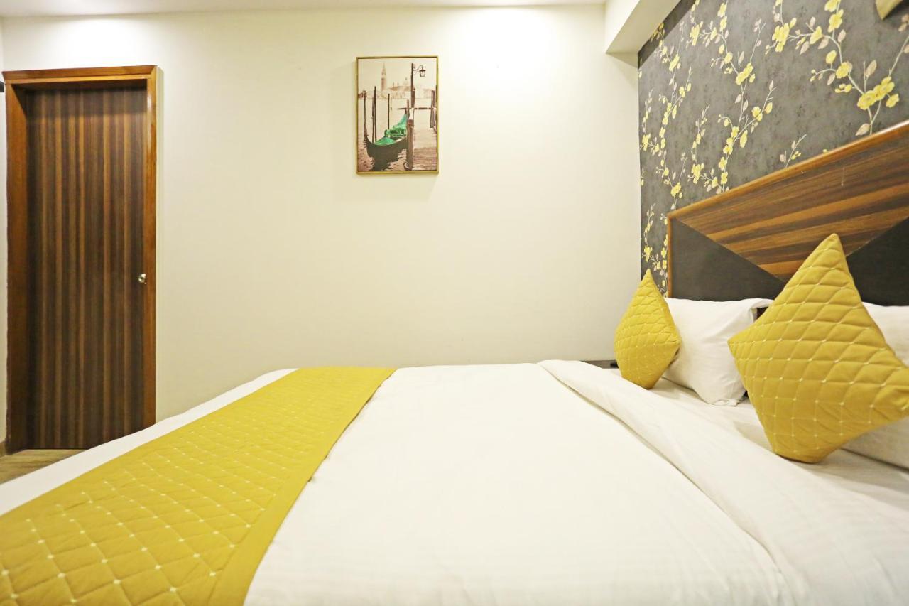 Hotel La Casa Delhi Airport 뉴델리 외부 사진